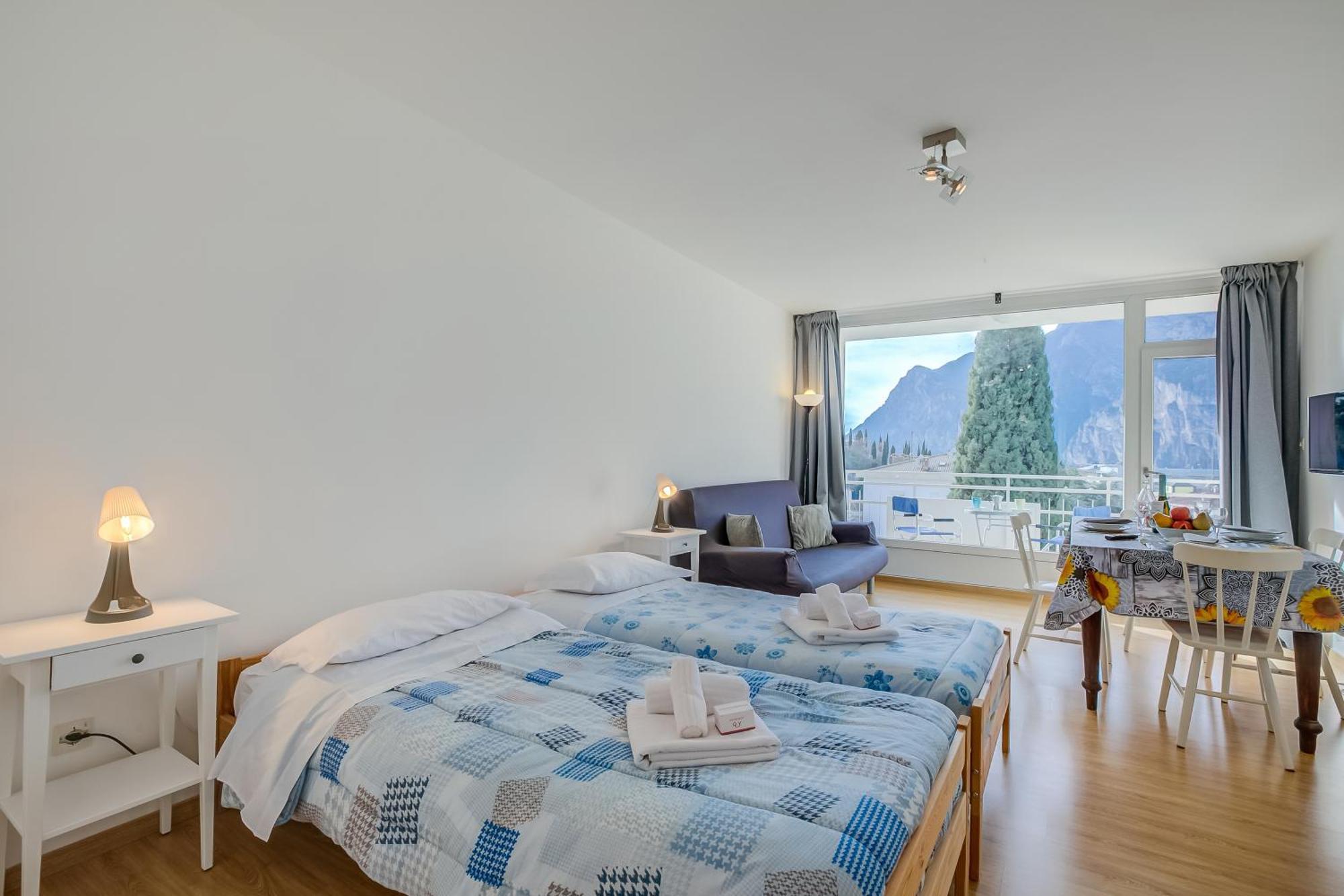 Il Piccolo Nido - Happy Rentals Riva del Garda Bagian luar foto